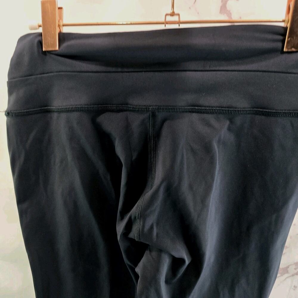 Peloton Leggings Womens Medium Black Mid Rise Crop Capri - Picture 5 of 9